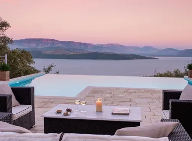 Omolos House Omolos House