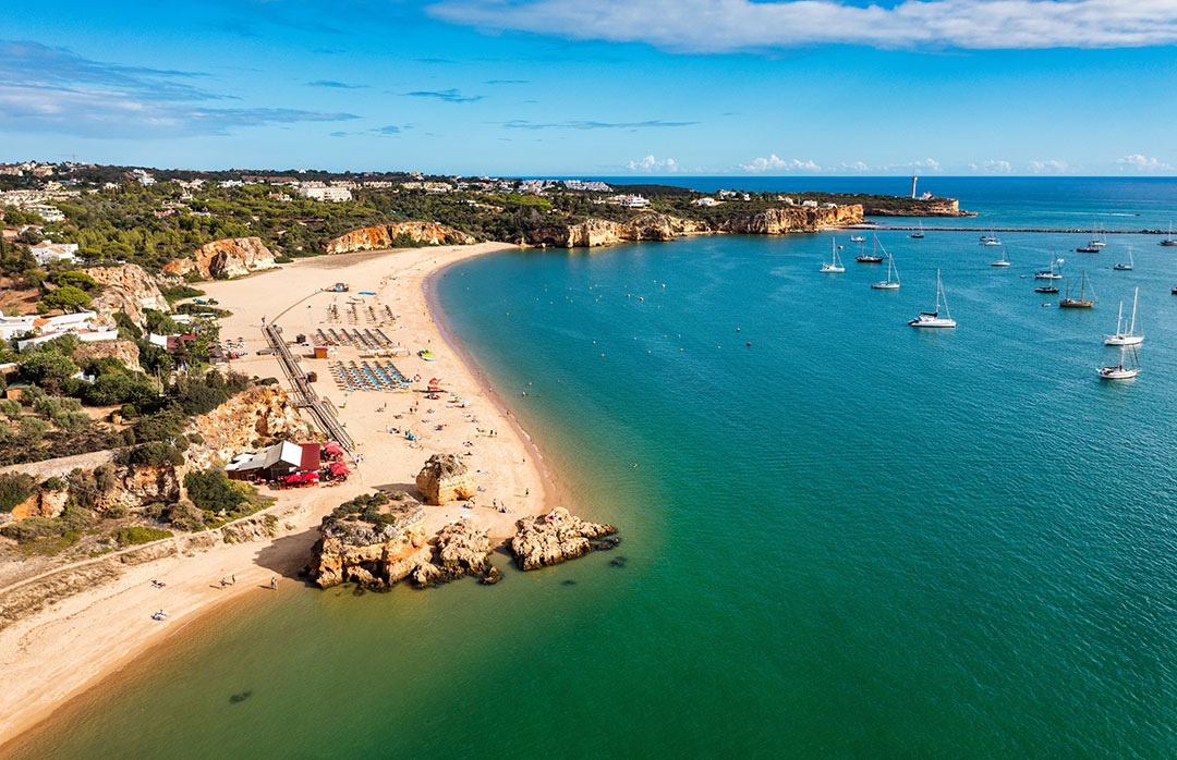 Praia Grande, Ferragudo, The Algarve | Simpson Travel