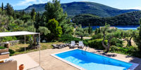 Loutsa Villa
