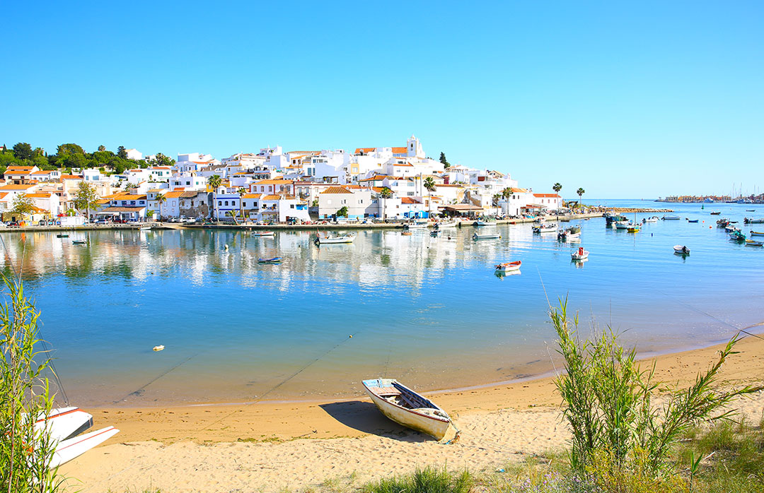 Ferragudo, The Algarve | Simpson Travel